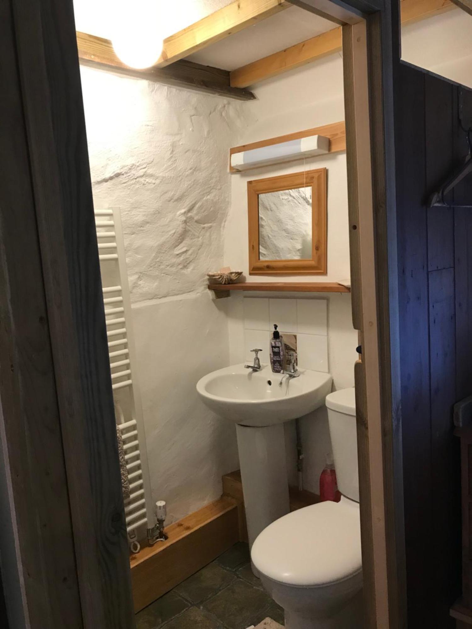 Appartamento Tiny Cosy Snug Manorowen Esterno foto